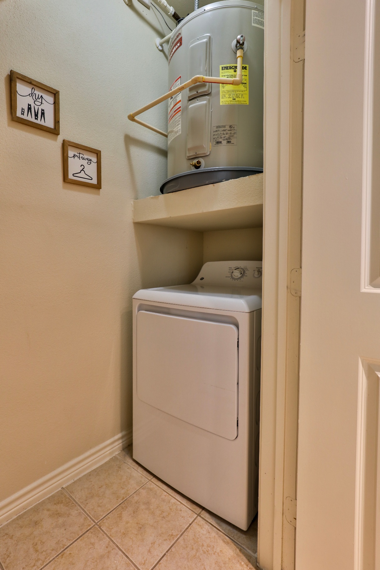 In-Unit Washer / Dryer