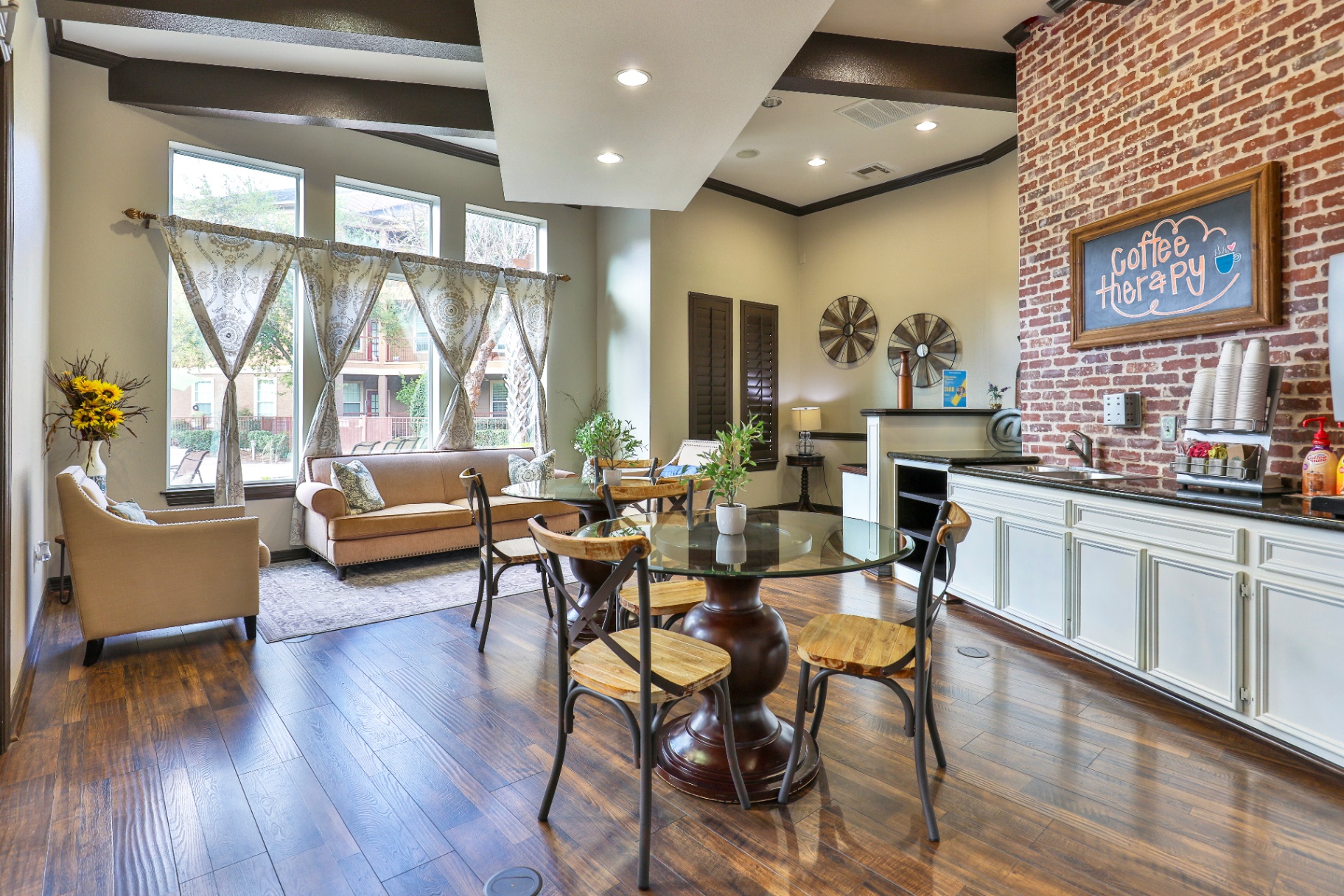 Resident Coffee Lounge